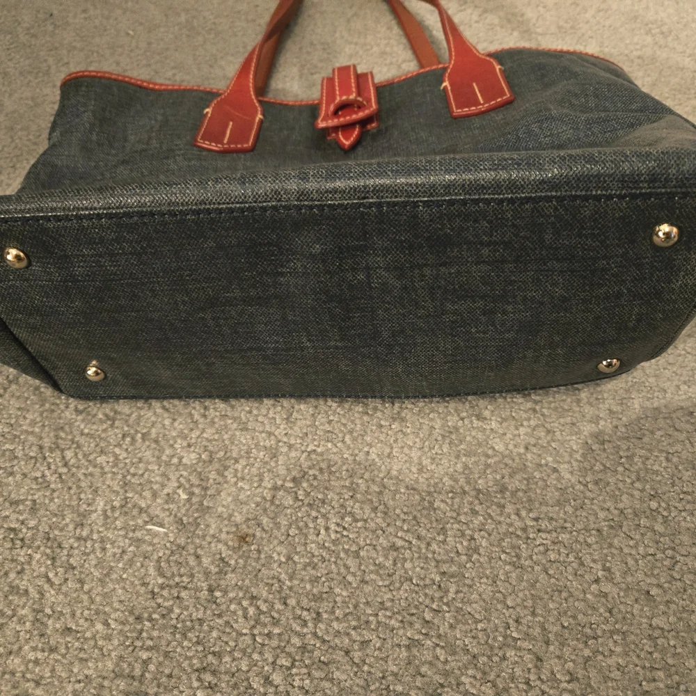 Dooney & Bourke Blue Canvas Tote Bag Red Trim Good Condition - Picture 4 of 15